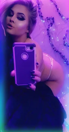 OnlyFans account  ashcamgirl1 header 2