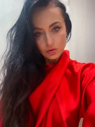 OnlyFans account  mad_ame avatar 1
