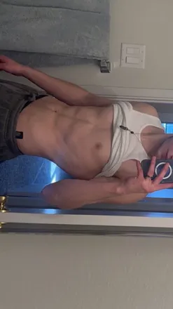 OnlyFans cuenta fxckshxwn9_9 header 2