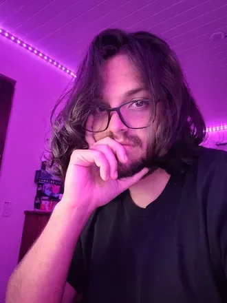 OnlyFans account  nessmoke avatar 1