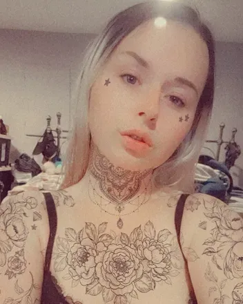 OnlyFans cuenta nikki_braddock avatar 1