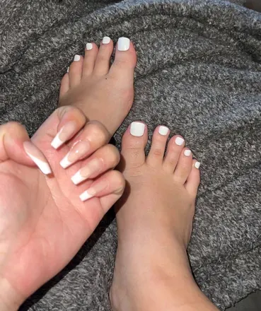 OnlyFans cuenta prettiestfeetfetish avatar 1