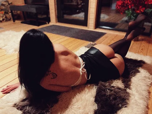 OnlyFans cuenta izza067 header 2