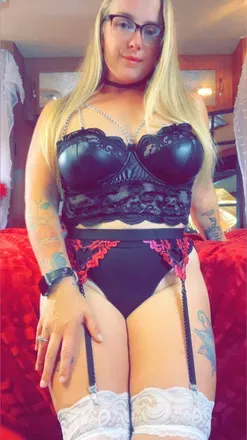OnlyFans cuenta katiesoxxx avatar 1