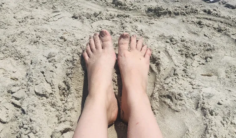 OnlyFans cuenta delicatefeet2k header 2