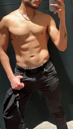 OnlyFans cuenta than.fit avatar 1