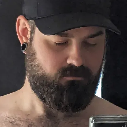 OnlyFans cuenta tallbeard89 avatar 1