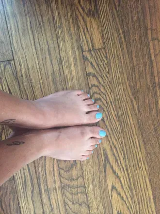 OnlyFans account  shanniekissesxoxo avatar 1