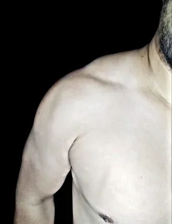 OnlyFans cuenta s_latino header 2