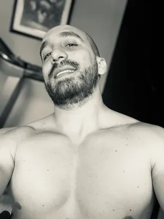 OnlyFans cuenta alejovalenciag avatar 1