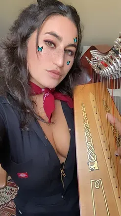 OnlyFans cuenta hotharpist69 avatar 1