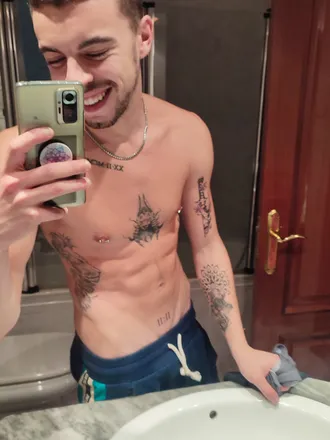 OnlyFans cuenta maliikrya header 2