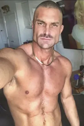 OnlyFans cuenta brahv avatar 1