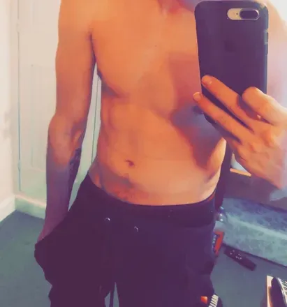 OnlyFans cuenta adapted2 avatar 1