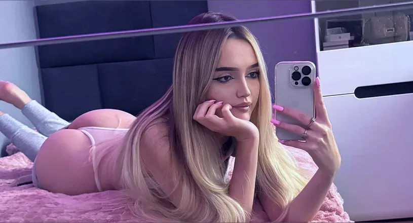 OnlyFans cuenta angelaxst header 2