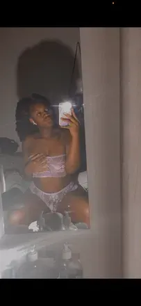 OnlyFans account  manigz avatar 1