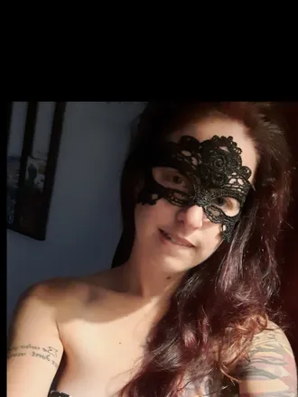 OnlyFans account  unmaskedgirl420 header 2