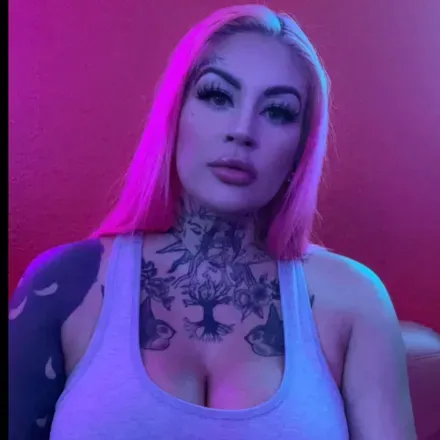 OnlyFans cuenta ashleyindigo28 avatar 1