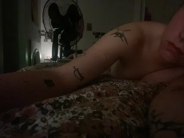 OnlyFans cuenta dominiee avatar 1