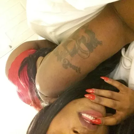 OnlyFans cuenta vanillabee30 header 2