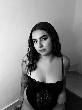 OnlyFans cuenta cami_oficial_09 header 2