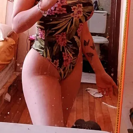 OnlyFans cuenta b4byvaal avatar 1
