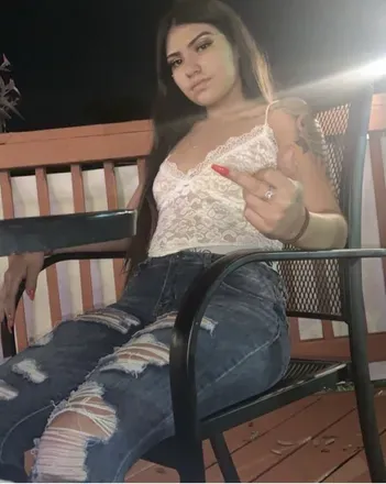OnlyFans cuenta vanessaluv02 avatar 1
