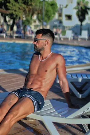 OnlyFans cuenta rumarodriguez header 2