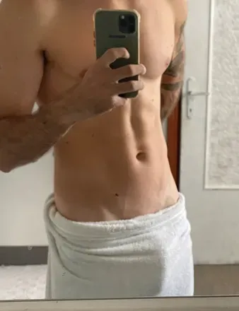 OnlyFans cuenta italianspice96 header 2