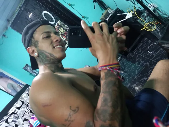 OnlyFans cuenta eltatto12 header 2