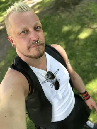 OnlyFans account  replot avatar 1