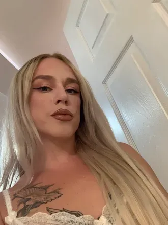 OnlyFans cuenta y0urfavbrat avatar 1