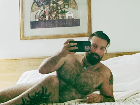 OnlyFans cuenta mr.whispersfree header 2