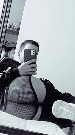 OnlyFans cuenta victorb3738 header 2
