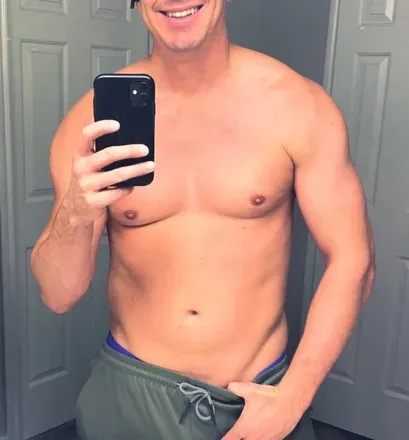 OnlyFans cuenta twostripes avatar 1