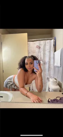 OnlyFans cuenta diamondlovee24 header 2