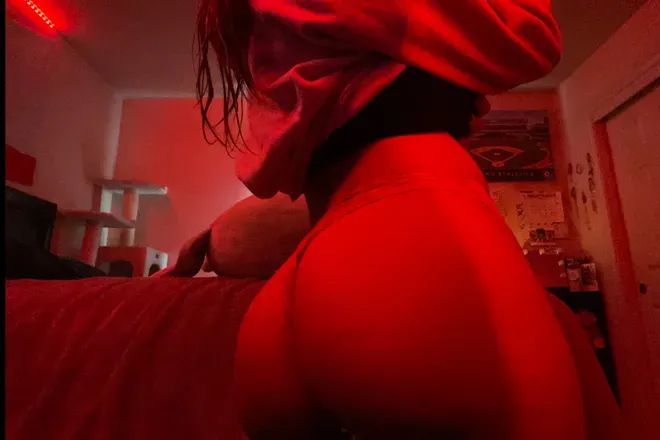 OnlyFans cuenta peachyyp header 2