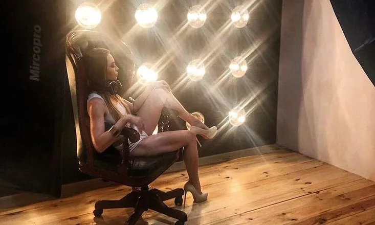 OnlyFans cuenta viktoria_sh header 2