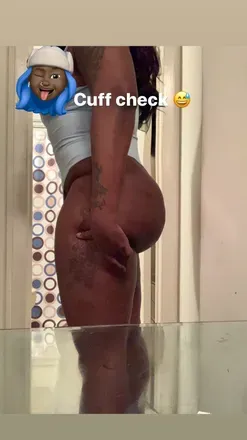 OnlyFans account  juicestar avatar 1