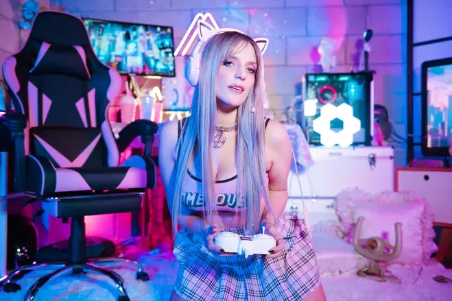OnlyFans account  auroraofsin avatar 1