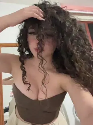 OnlyFans account  curly3_girl avatar 1