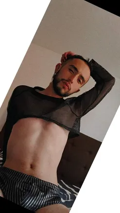 OnlyFans account  julian.camilo header 2