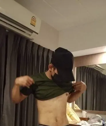OnlyFans account  bang2021 header 2