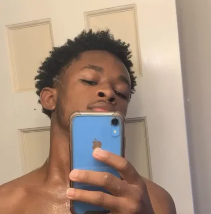 OnlyFans account  kvng_lik header 2