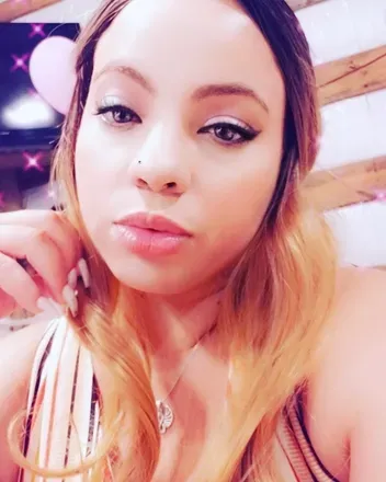 OnlyFans cuenta gigiglow23 avatar 1