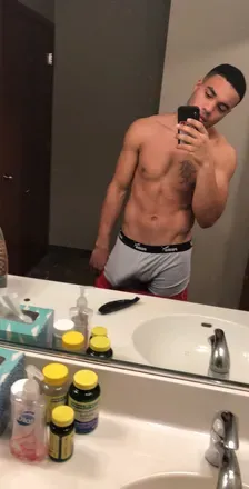 OnlyFans cuenta luckylestwin avatar 1