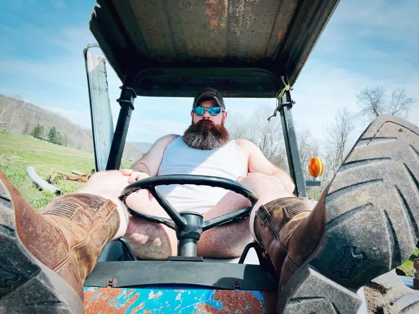 OnlyFans cuenta bigbeardedjoe header 2