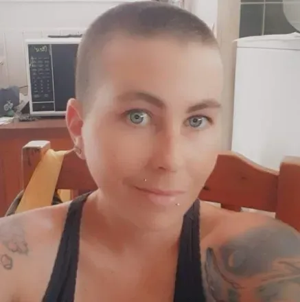 OnlyFans cuenta bald_and_beautiful header 2