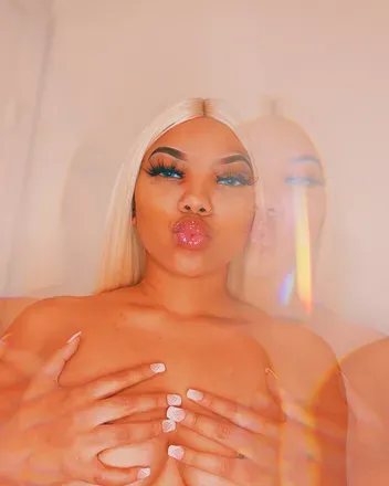 OnlyFans cuenta prettyfeistybih avatar 1