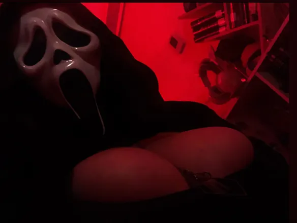 OnlyFans cuenta spookybitchbaby header 2